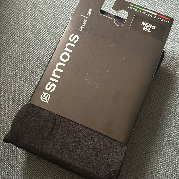 NWT Italian Tights in BLACK from Simons US M/L - Picture 1 of 5
